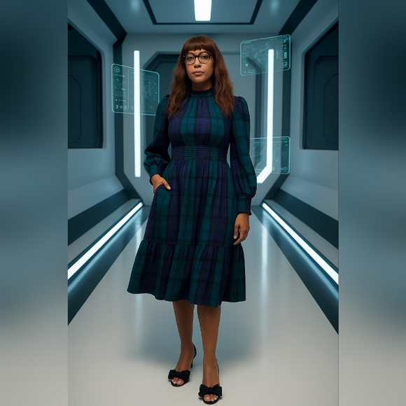 Chic Long Sleeve Plaid Dress in Blue and Green - Picture 7 of 7